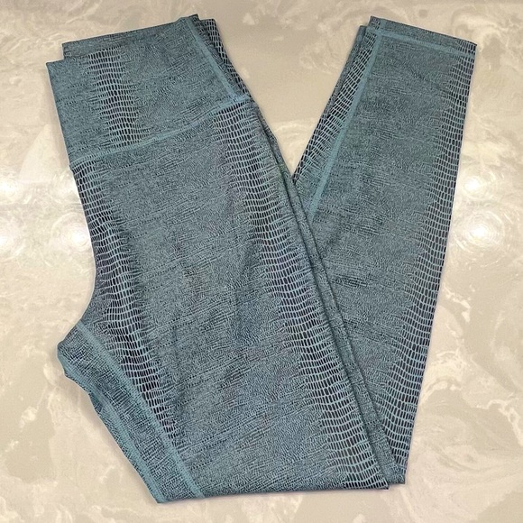 ZYIA Leggings, like new (Size 8/10) - Picture 1 of 4